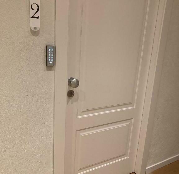 اتاق استاندارد, Fairome Guest House