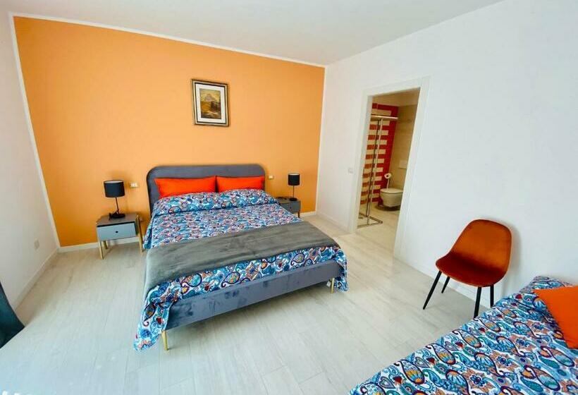 Pokój Standard Trzyosobowy, I Broletti Del Garda