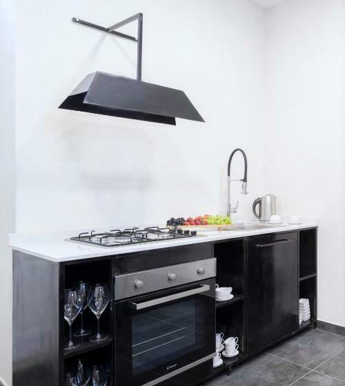 חדר סטנדרט, Mymoon Neas