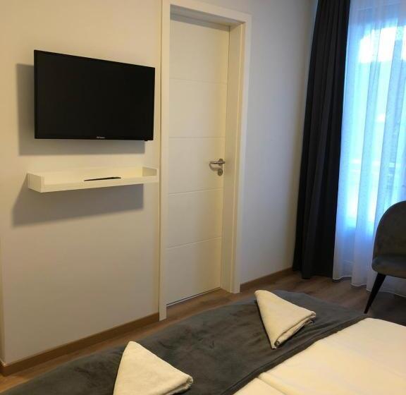 חדר דלוקס צדדי נוף לים, Tóranéző Ház