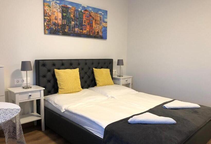 חדר דלוקס צדדי נוף לים, Tóranéző Ház