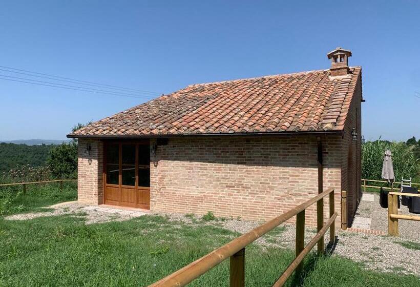 جناح, Agriturismo Diffuso Monte Oliveto Maggiore