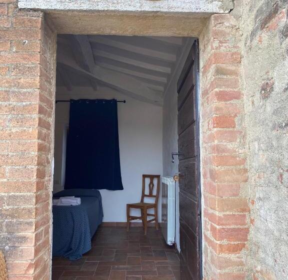 Четырехместный Номер Стандарт, Agriturismo Diffuso Monte Oliveto Maggiore