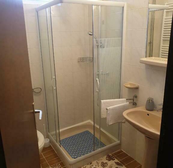 スタンダードルーム, Anda Vendégház