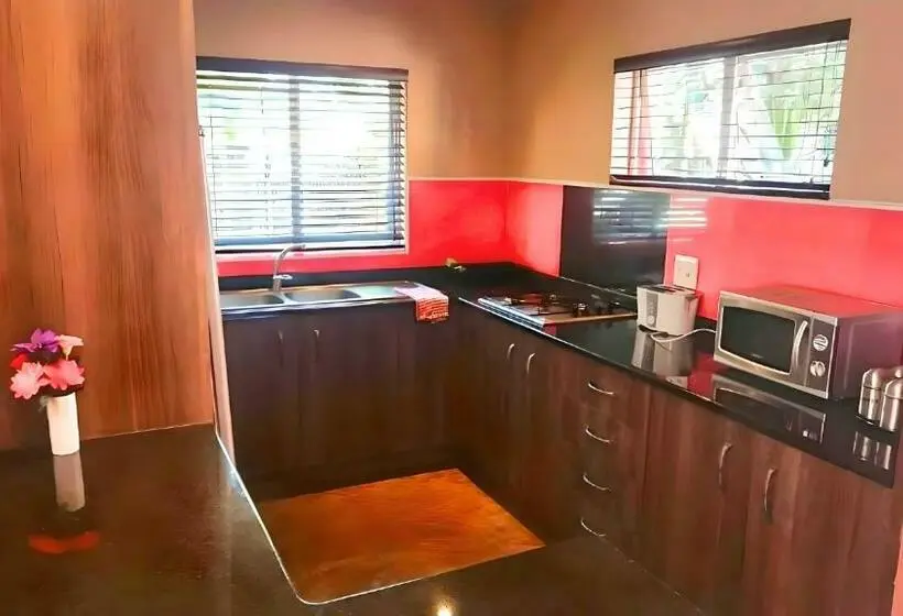 آپارتمان 1 خوابه, Durban Inn