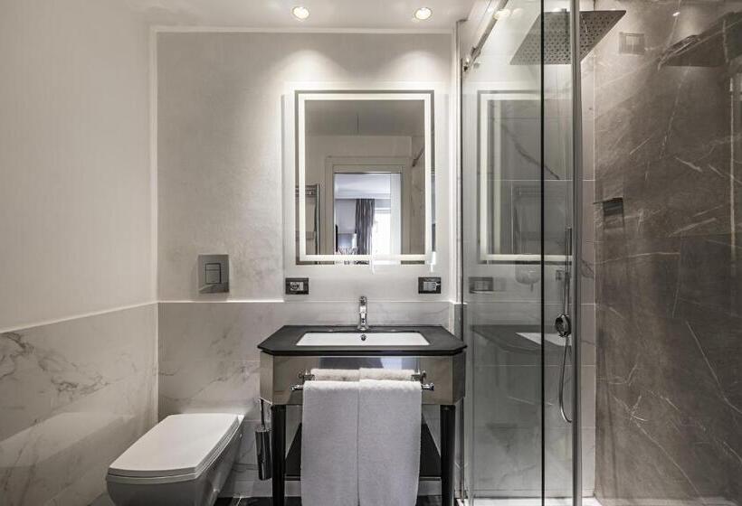 חדר אקזקיוטיב, Palazzo Navona