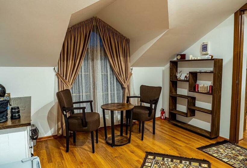 Family Suite, Casa Delia