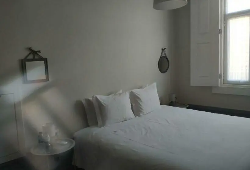 デラックスルーム, Casa Archie