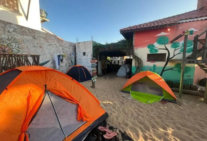 چادر با خدمات رفاهی استاندارد, Canoa Roots Camping