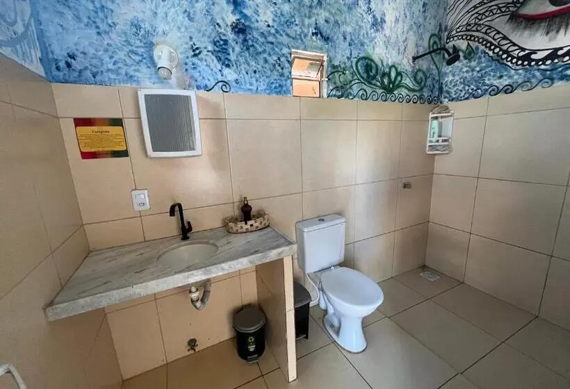 چادر با خدمات رفاهی استاندارد, Canoa Roots Camping