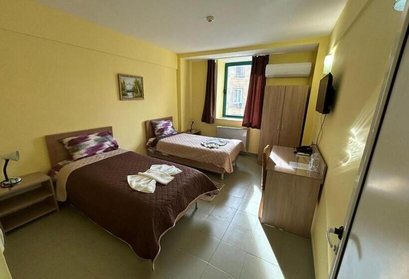 Chambre Triple Standard, хотел тракия