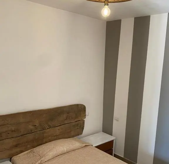 ファミリーステューディオ, Agriturismo Casa Orsini