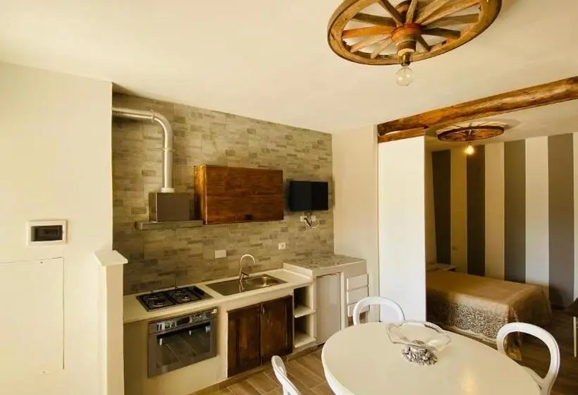 ファミリーステューディオ, Agriturismo Casa Orsini