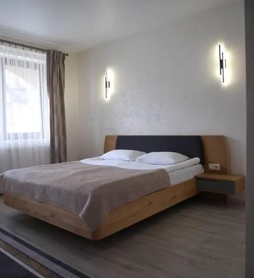 سوییت, Premium Hotel & Spa