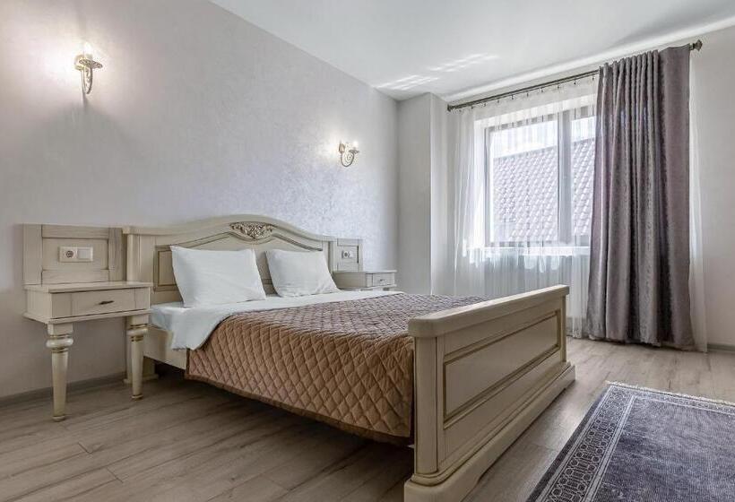 سوییت لوکس, Premium Hotel & Spa