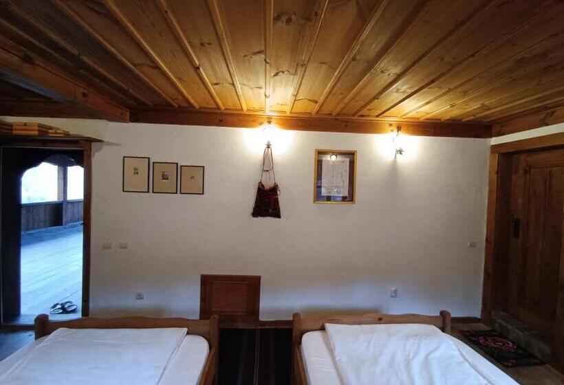 Quarto Estandar, къща за гости кануш войвода