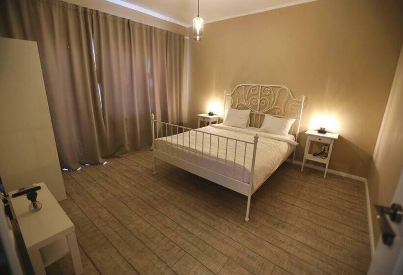 스탠다드 발코니 룸, Reședința Prințeselor