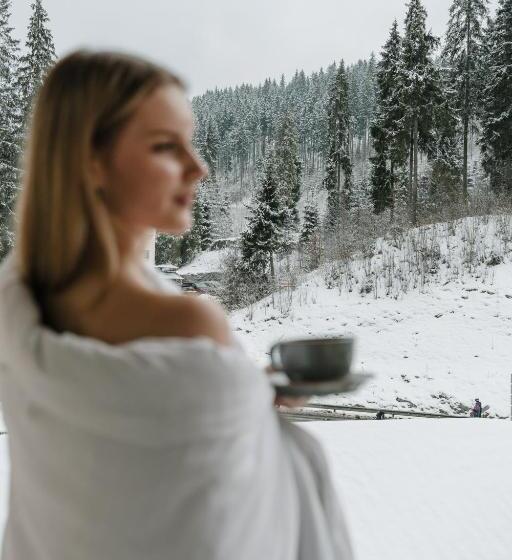 سوییت لوکس, Premium Hotel & Spa