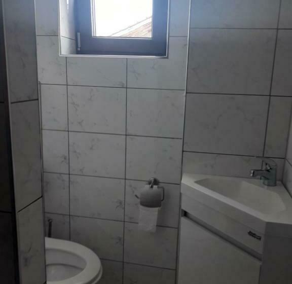 Chambre Deluxe, Weißer Schwan белият лебед