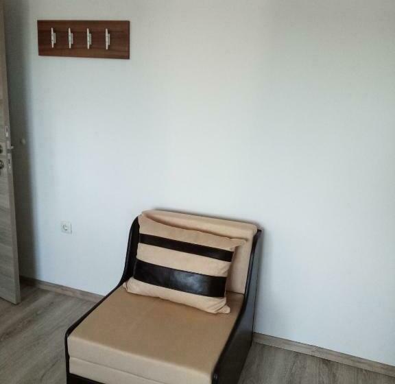 Chambre Standard, Weißer Schwan белият лебед