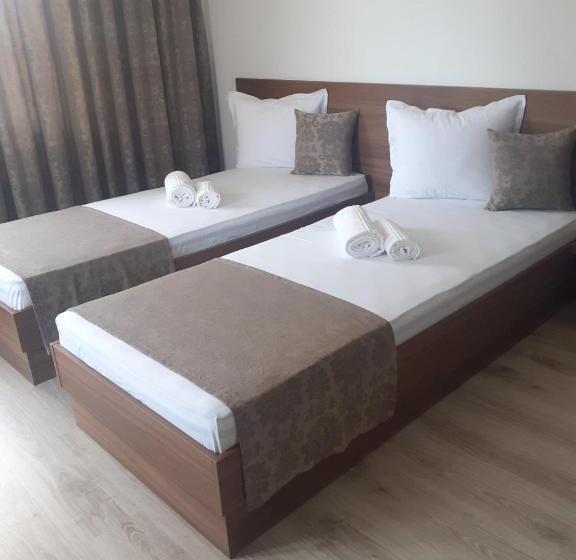 Chambre Standard, Weißer Schwan белият лебед