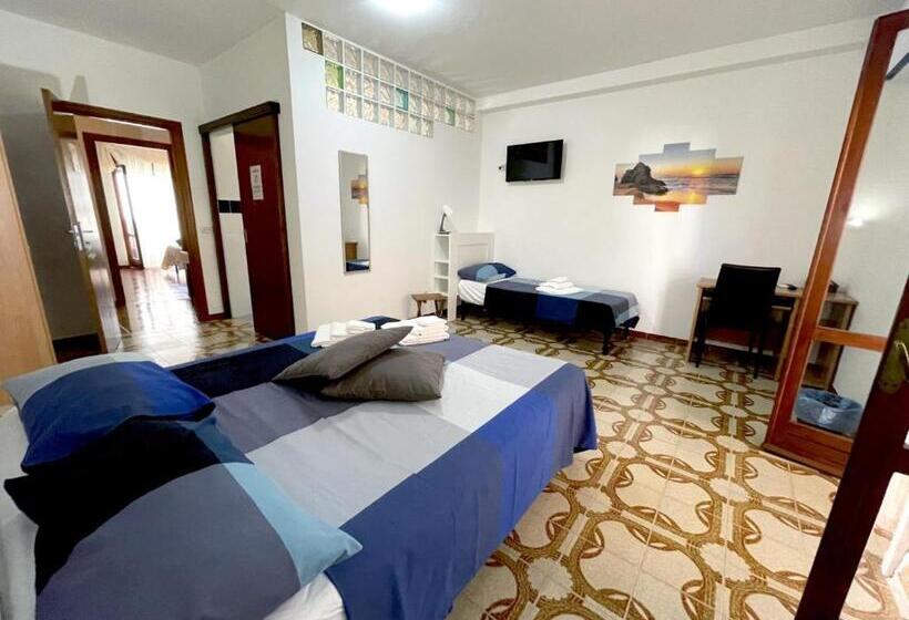 标准三人间, B&b L Approdo