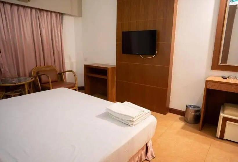 ベーシックルーム, โรงแรม เพนท์เฮ้าส์ รีสอร์ท เบตง