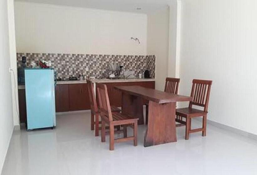 דירת שני חדרים, Jaya Villa