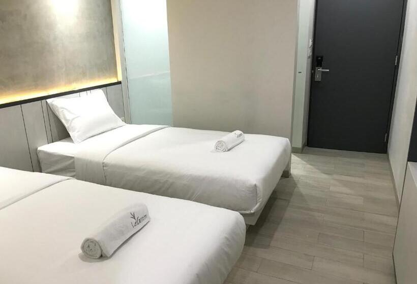 Superior Rum, Legreen Suite Semanggi