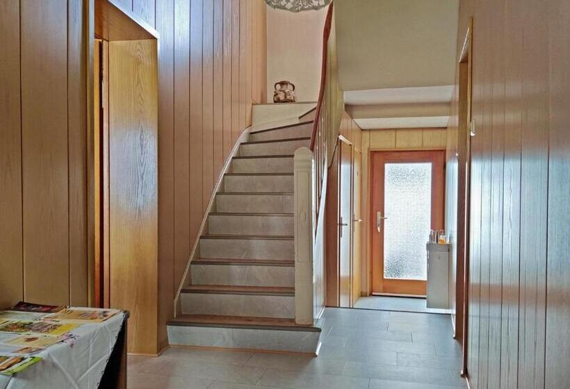 غرفة قياسية حمام مشترك, Margaretes Gästehaus Am Rheinsteig Wanderer Radfahrer Familien Business Reisende Wlan Gratis