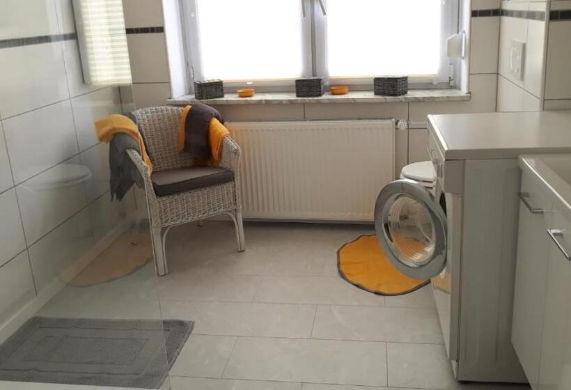 غرفة عائلية حمام مشترك, Margaretes Gästehaus Am Rheinsteig Wanderer Radfahrer Familien Business Reisende Wlan Gratis