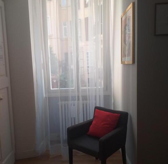 اتاق لوکس, B&b Acquamarina