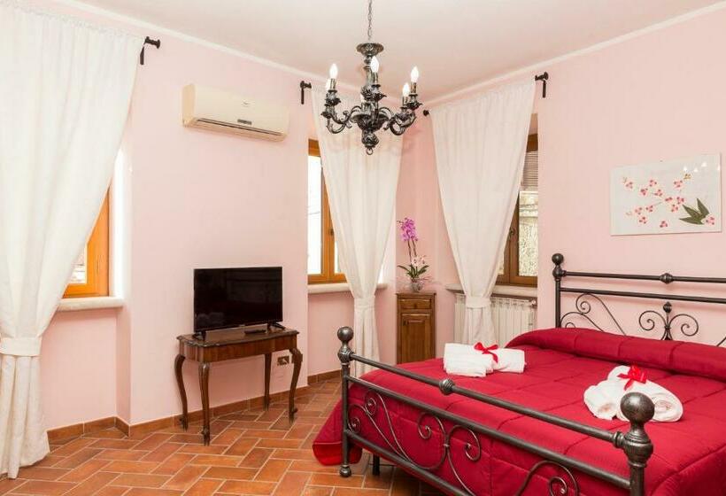 דירת שני חדרים, B&b Da Natalina