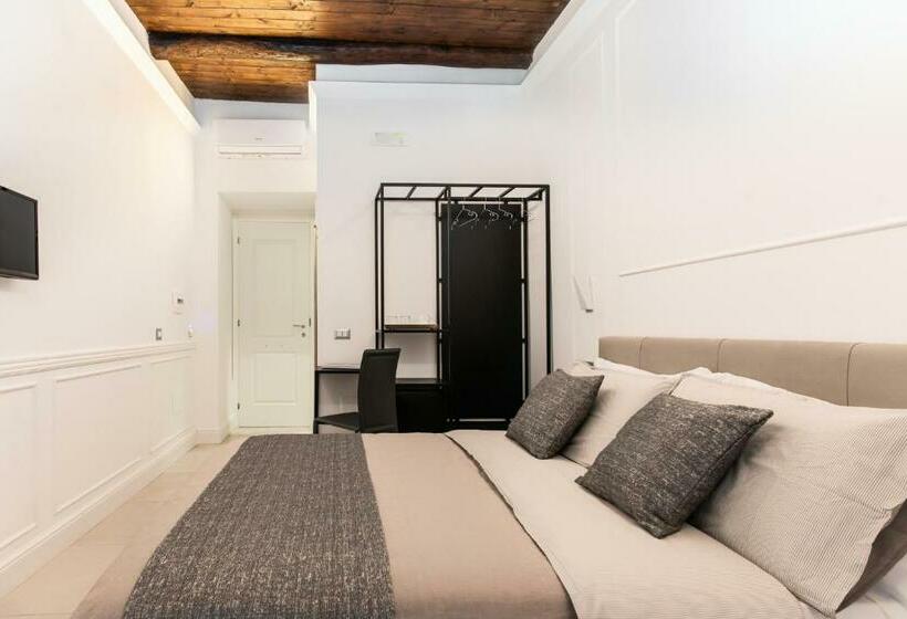 اتاق استاندارد با بالکن, Fagì Rooms In Naples