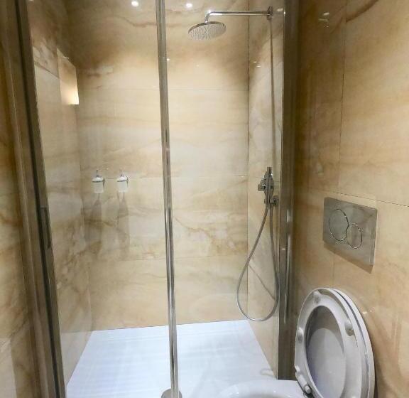 스탠다드 룸, Central Savona B&b