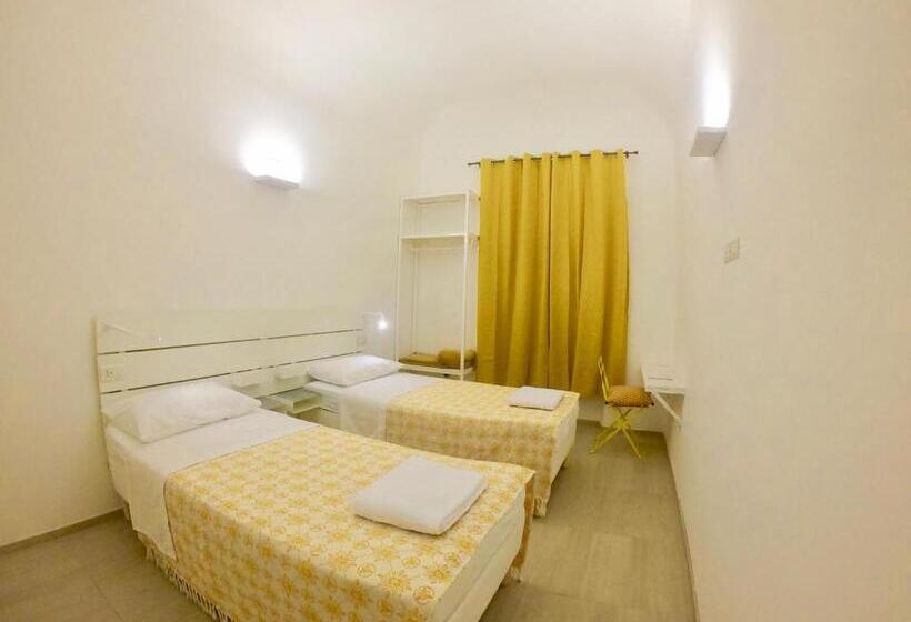 اتاق استاندارد, Central Savona B&b