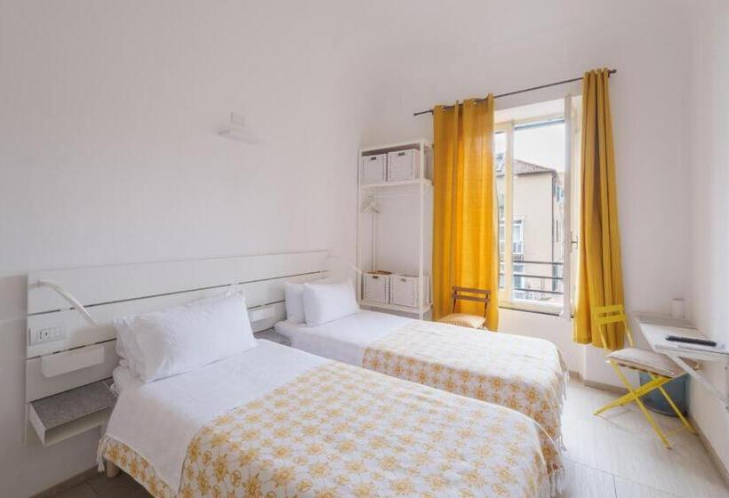 스탠다드 룸, Central Savona B&b