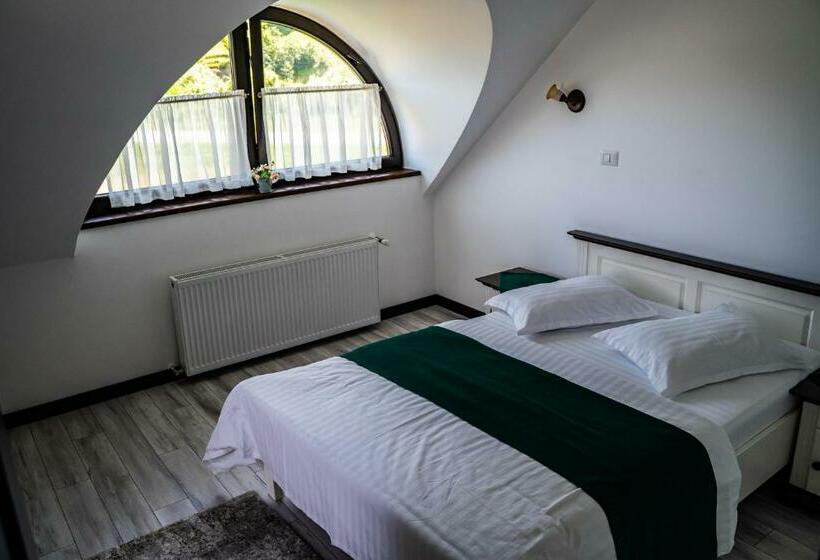 חדר סטנדרט, Casa Românească