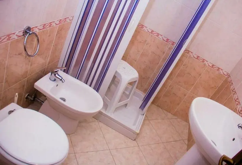 Chambre Triple Standard, Dafne B&b