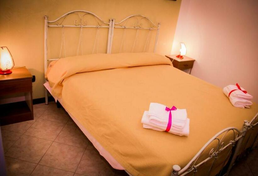 Номер Стандарт Трехместный, Dafne B&b