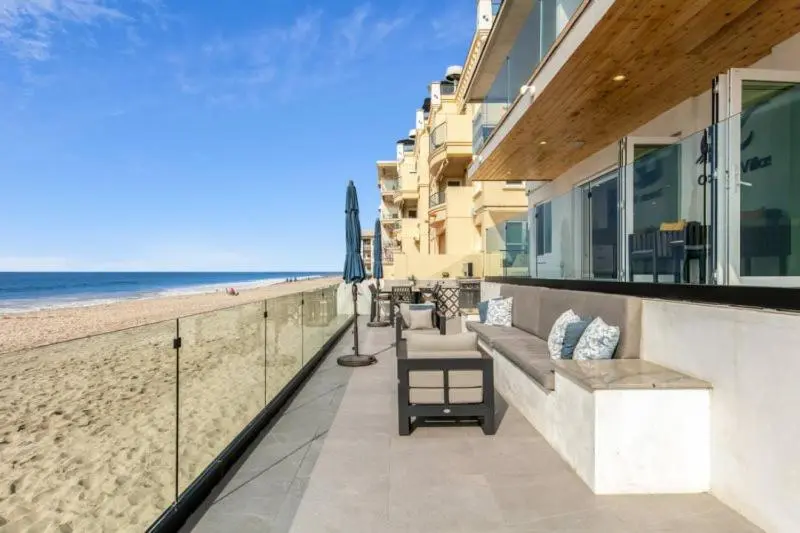 Villa 3 Makuuhuonetta, Ocean Villas Beach Front