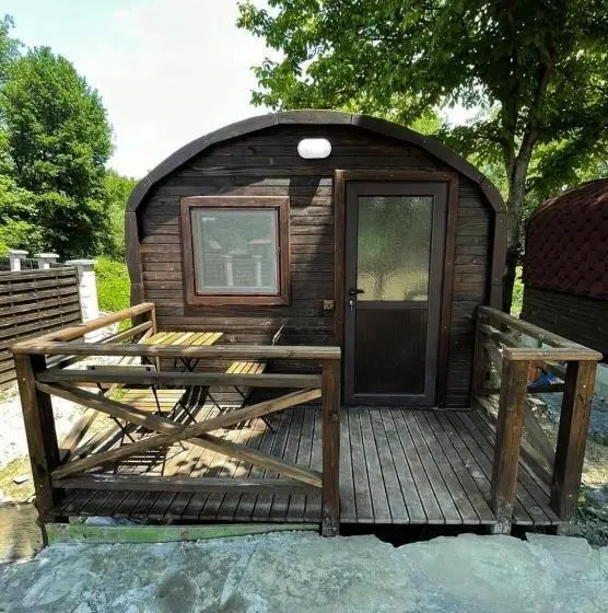 Deluxe-bungalow, карамановите къщи