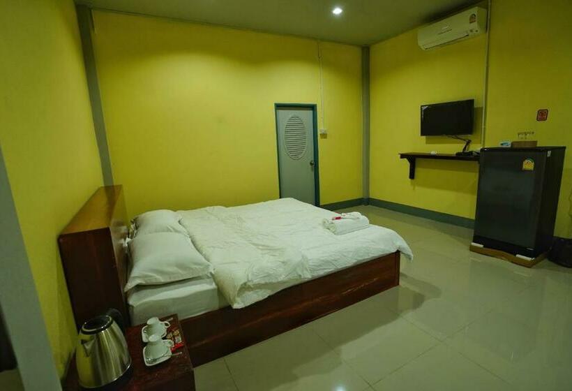 Quarto Deluxe, ฮูกโฮม