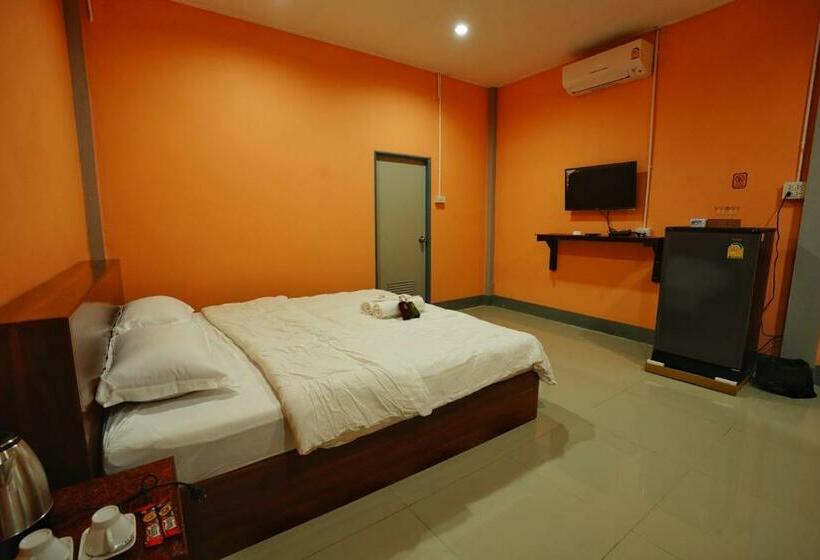 Quarto Deluxe, ฮูกโฮม