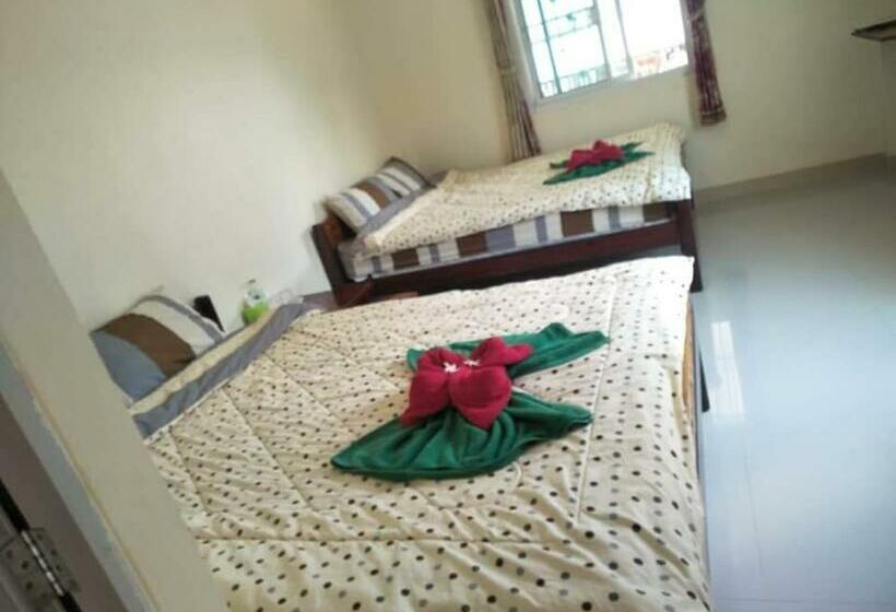 スタンダード４人部屋, Baan Dongsak River View