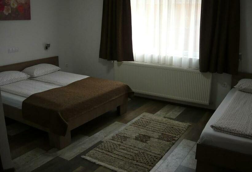 سوییت, Casa De Oaspeti Liviu