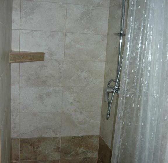 سوییت, Casa De Oaspeti Liviu