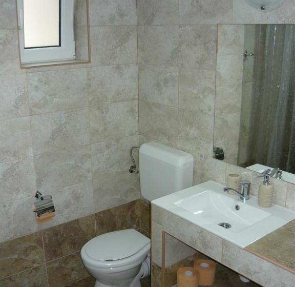 سوییت, Casa De Oaspeti Liviu