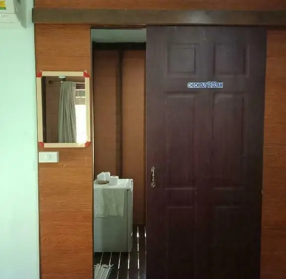 ガーデンビューのスタンダードバンガロー, Najjamee Bungalows