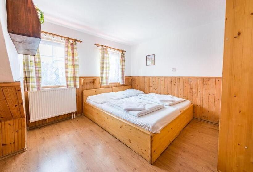 패밀리 룸, Penzion černý Vlk